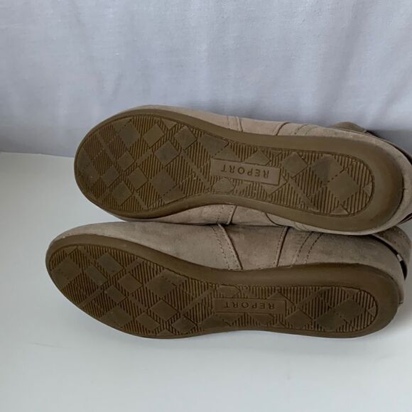 Flat Tan Slip into Ankle Boots - Picture 9 of 15